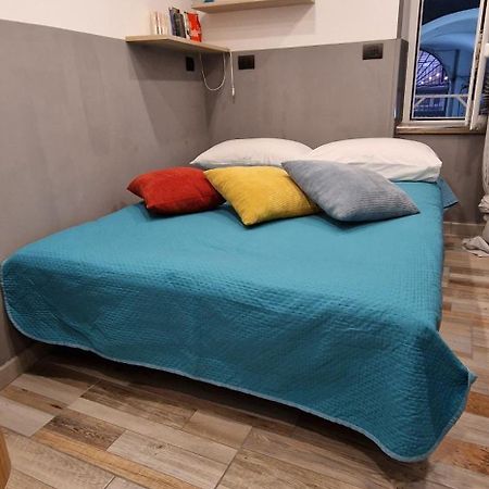 Blumon Guest House Νάπολη Εξωτερικό φωτογραφία