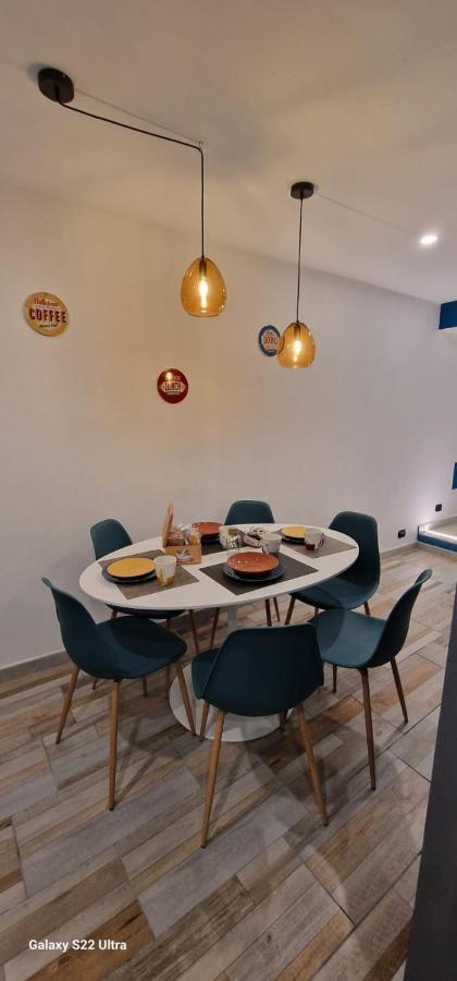 Blumon Guest House Νάπολη Εξωτερικό φωτογραφία